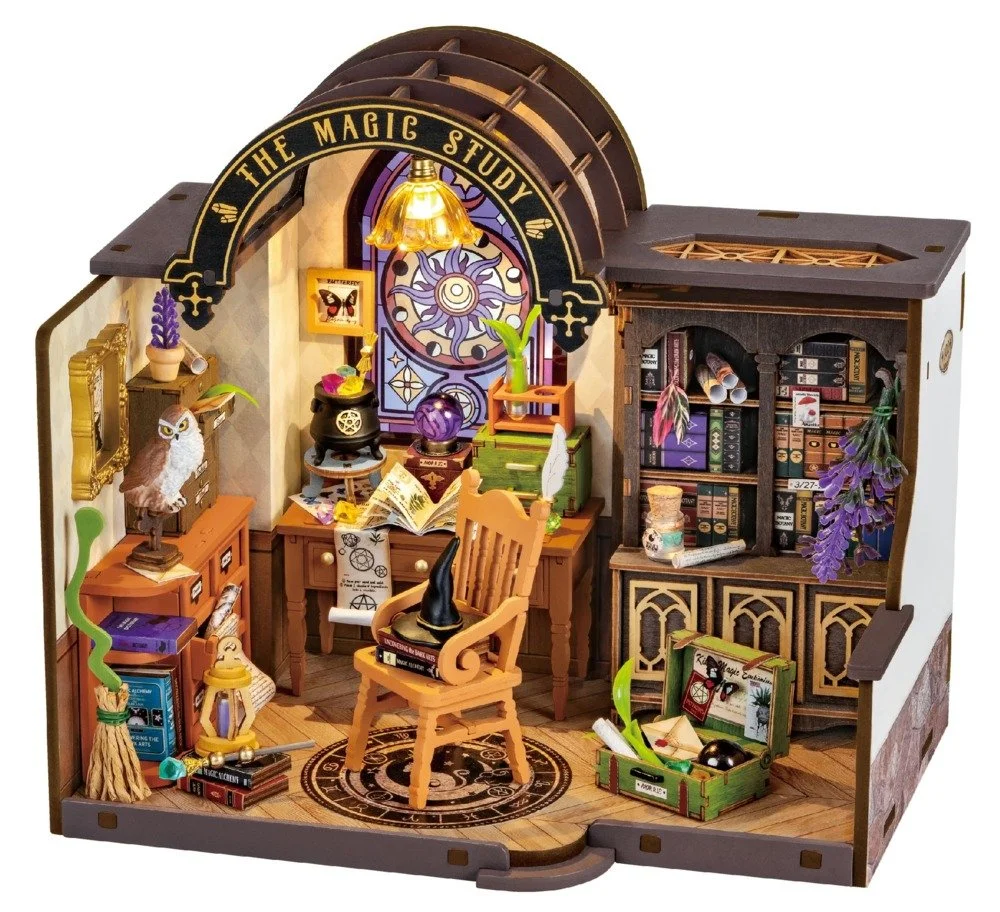 ROB-DG166 -Rolife DIY Miniature House Kit, The Magic Study